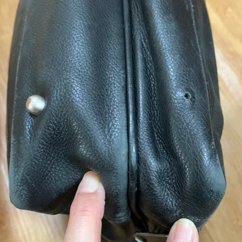 Black Leather Expandable Laptop Briefcase Bag